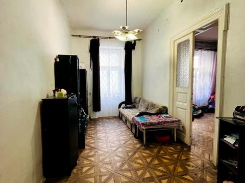 квартира за адресою Івана Верхратського вул., 10