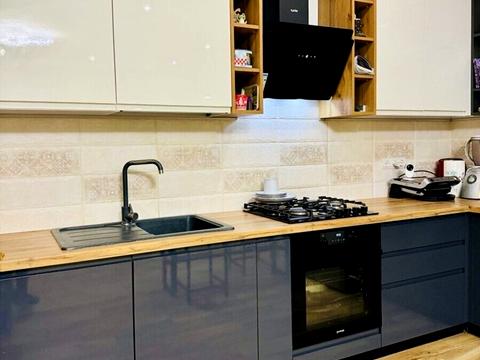 дом по адресу Молодіжна ул.