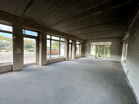 комерційна за адресою Свято-Покровська вул. (Леніна), 72