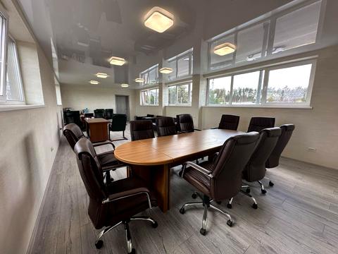 комерційна за адресою Свято-Покровська вул. (Леніна), 72