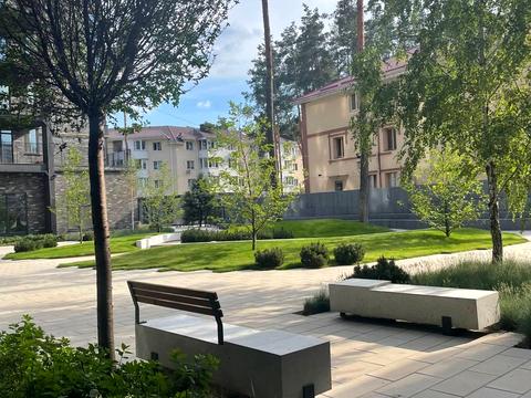 коммерческая по адресу Літературна ул. (Чехова), 1А