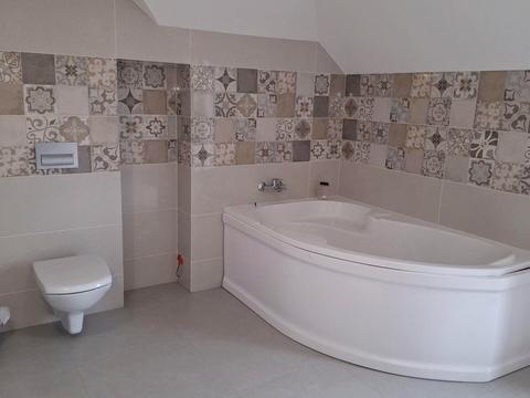 будинок за адресою Вул. Степана Бандери, 56