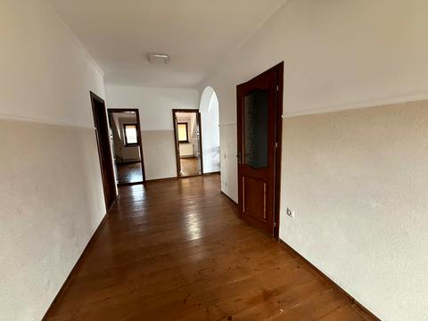 дом по адресу Центральна, 10