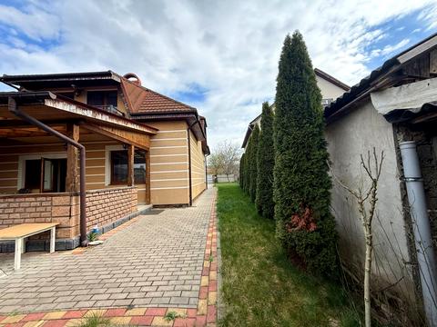 дом по адресу Центральна, 10