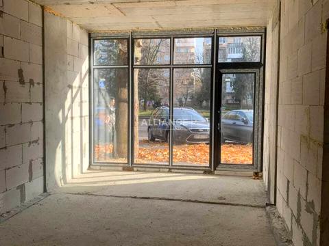 комерційна за адресою Вовчинецька вул., 227