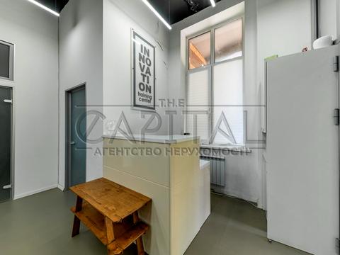 коммерческая по адресу Старонаводницкая ул., 6-Б