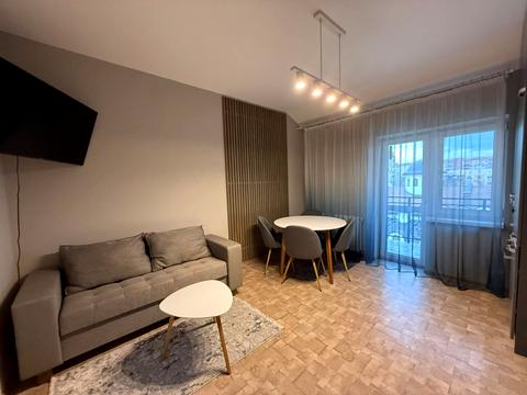 квартира за адресою Бориса Тлехаса вул., 18