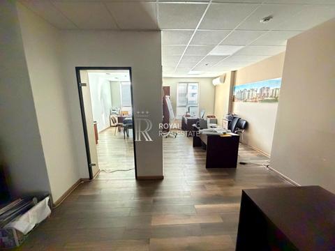 комерційна за адресою Марії Примаченко вул. (Першотравнева), 23