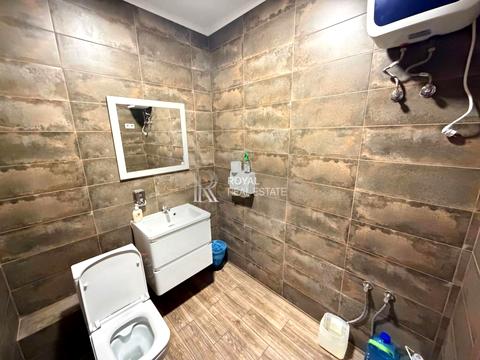 комерційна за адресою Марії Примаченко вул. (Першотравнева), 23