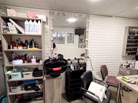 комерційна за адресою Свободи просп., 60