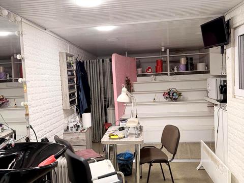 комерційна за адресою Свободи просп., 60