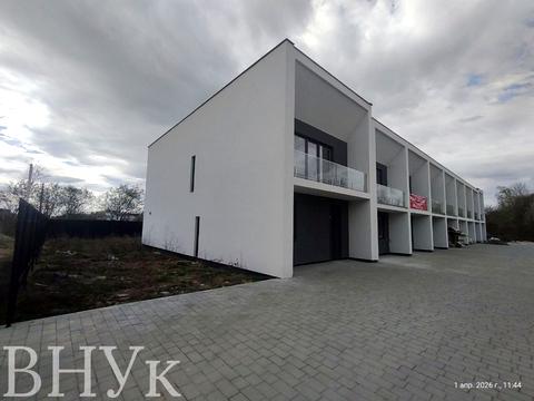 будинок за адресою князя Олега, 1