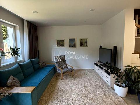 будинок за адресою Богатирська вул.