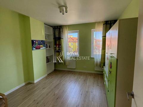 будинок за адресою Богатирська вул.