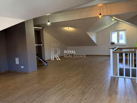 будинок за адресою Богатирська вул.