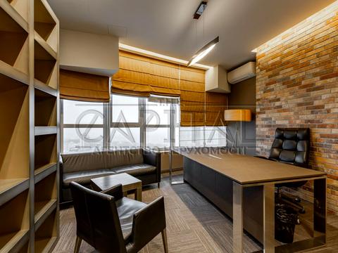 комерційна за адресою Кловський узвіз, 7a