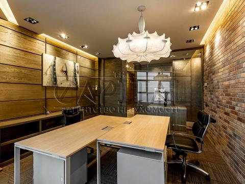 комерційна за адресою Кловський узвіз, 7a