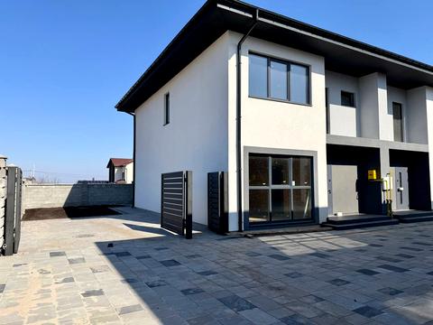 дом по адресу вул