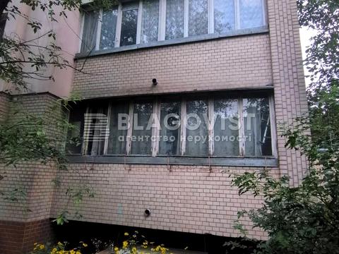 комерційна за адресою Чоколівський бульв., 4
