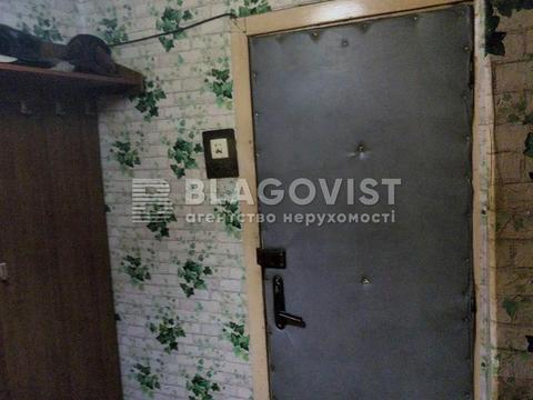 комерційна за адресою Чоколівський бульв., 4