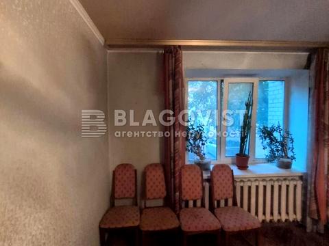 комерційна за адресою Чоколівський бульв., 4