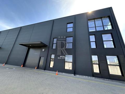 коммерческая по адресу Чорновола, 1