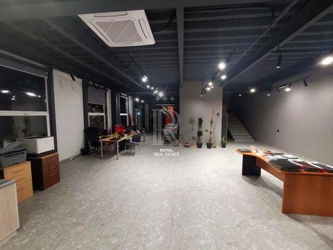 коммерческая по адресу Чорновола, 1