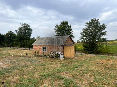 комерційна за адресою Підгірний, 20