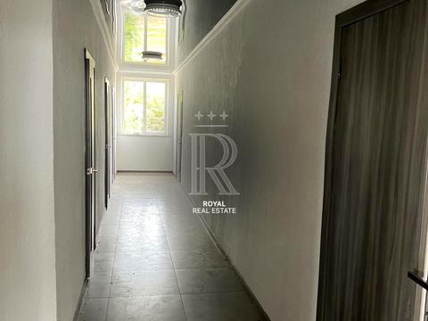 комерційна за адресою Підгірний, 20