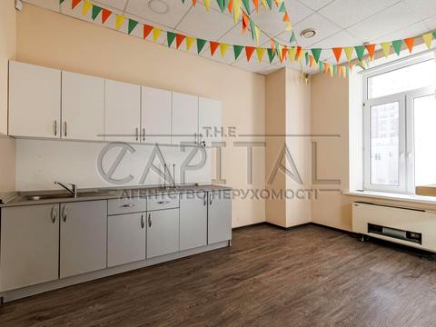 коммерческая по адресу Саксаганского ул., 3