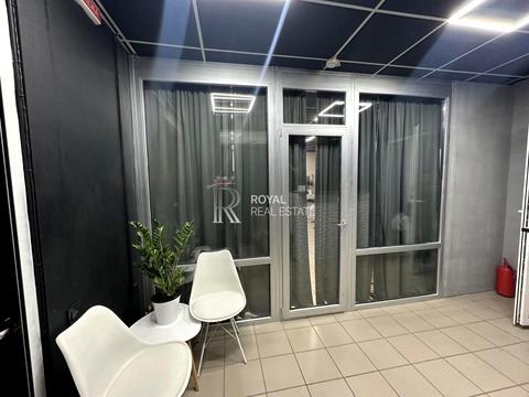 комерційна за адресою Садова вул., 53