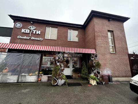 комерційна за адресою Садова вул., 53