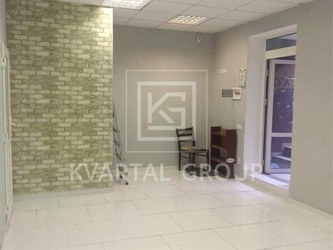 комерційна за адресою Мечникова вул., 9