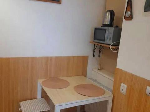 квартира по адресу Поповича ул., 10