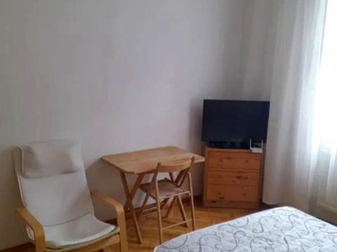 квартира по адресу Поповича ул., 10