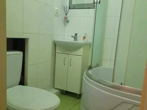 квартира по адресу Поповича ул., 10