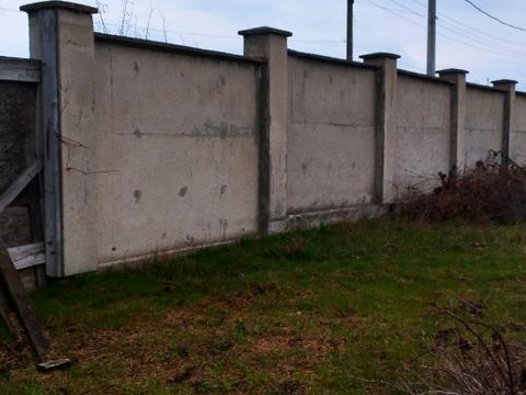 участок по адресу Приморська