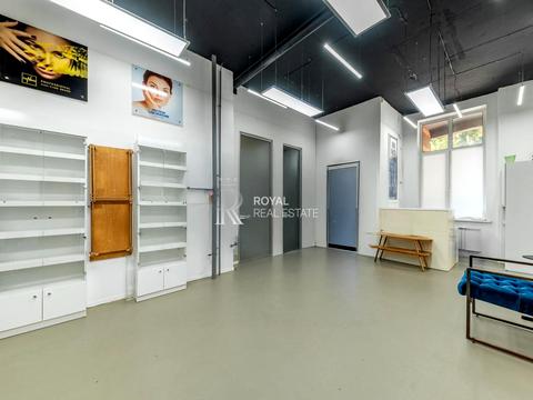 коммерческая по адресу Старонаводницкая ул., 6-Б