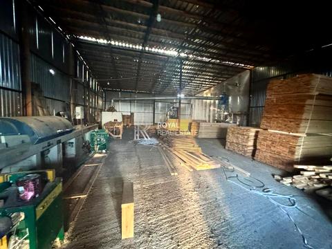 коммерческая по адресу Визволителів ул., 35