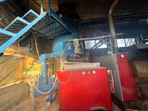 коммерческая по адресу Визволителів ул., 35