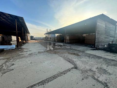 коммерческая по адресу Визволителів ул., 35