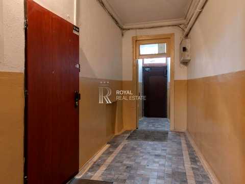 коммерческая по адресу Олеся Гончара ул., 1