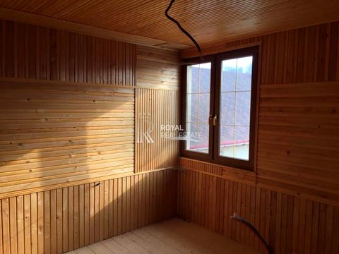 комерційна за адресою Миру, 1