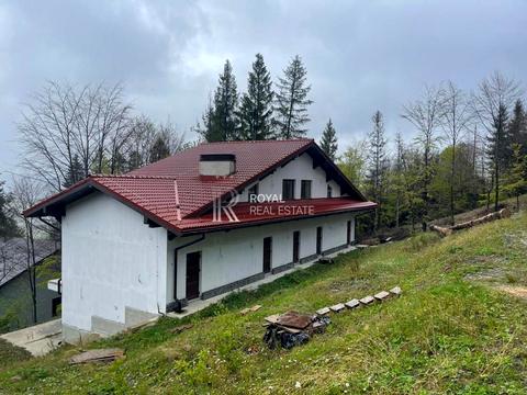 комерційна за адресою с. Пилипець, Центральна, 1