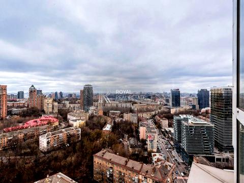 комерційна за адресою Мечникова вул. (Кловський), 7-А