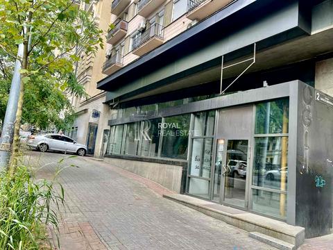 коммерческая по адресу Тараса Шевченко бульв., 2