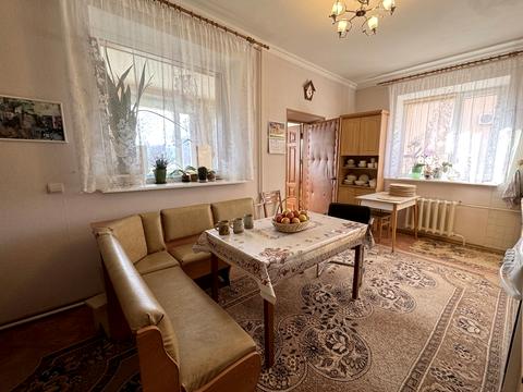 будинок за адресою Героїв України вул.