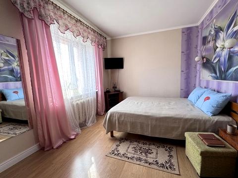 будинок за адресою Героїв України вул.