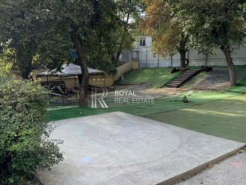 коммерческая по адресу Менделєєва ул., 27