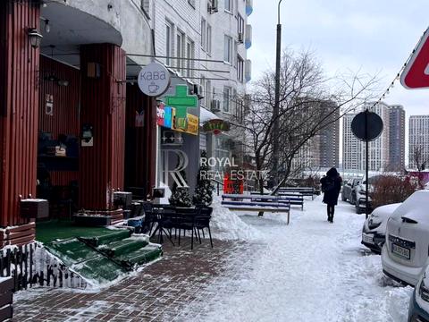 коммерческая по адресу Бажана Миколи просп., 10